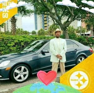 Meet your Posher, Leon